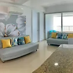 Apartamento Al-4 Frente Al Mar Con Balcon Aire Acondicionado Y Wifi