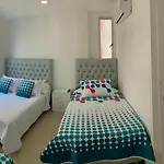 Apartamento Al-4 Frente Al Mar Con Balcon Aire Acondicionado Y Wifi