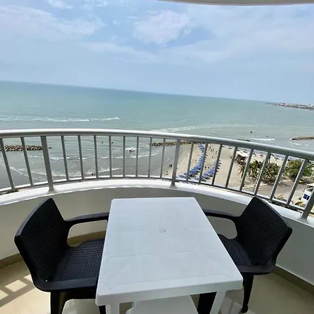 Apartamento Al-4 Frente Al Mar Con Balcon Aire Acondicionado Y Wifi Cartagena