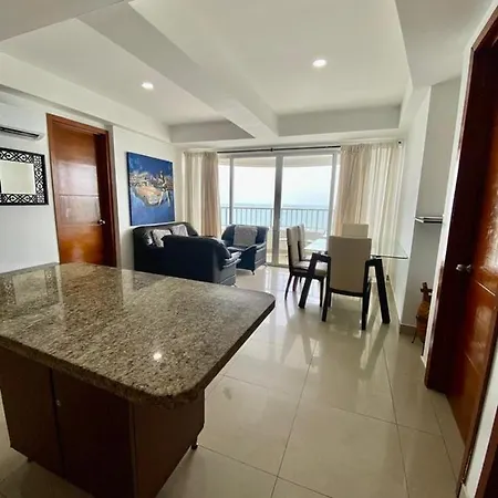 Apartamento Al-4 Frente Al Mar Con Balcon Aire Acondicionado Y Wifi Apartamento *