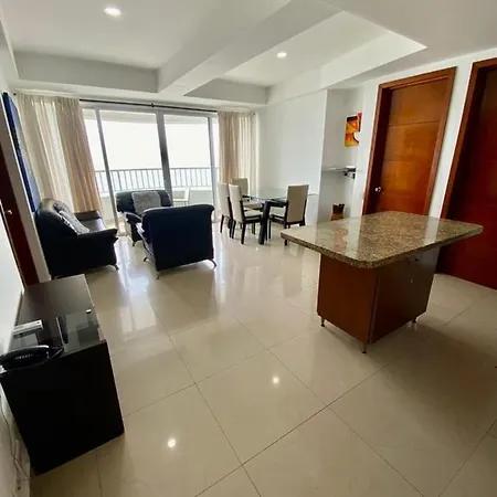 Apartamento Al-4 Frente Al Mar Con Balcon Aire Acondicionado Y Wifi Apartamento Cartagena