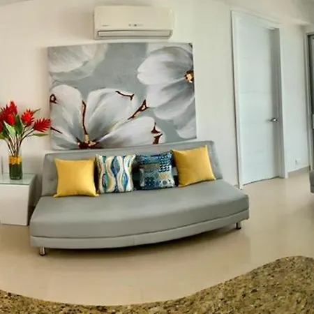 Apartamento Al-4 Frente Al Mar Con Balcon Aire Acondicionado Y Wifi